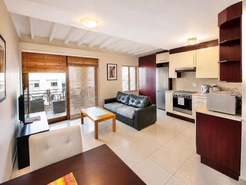 Apartment Rental Monthly In Sandton - Photo 5