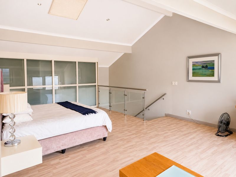 Apartment Rental Monthly In Sandton - Photo 9