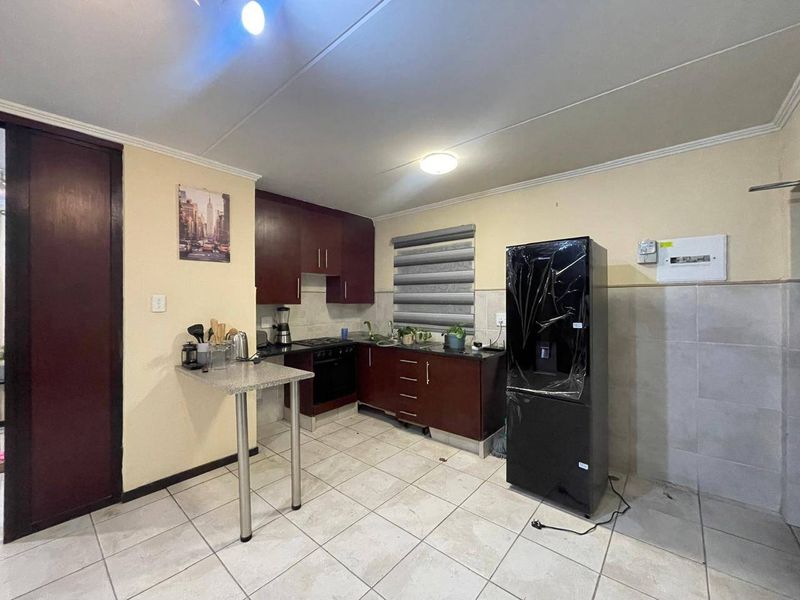 Apartment Rental Monthly In Centurion - Photo 2