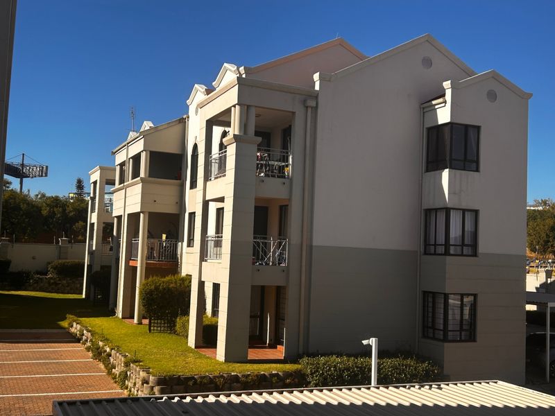 Apartment Rental Monthly In Midrand - Photo 1