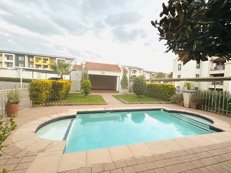 Apartment Rental Monthly In Midrand - Photo 4