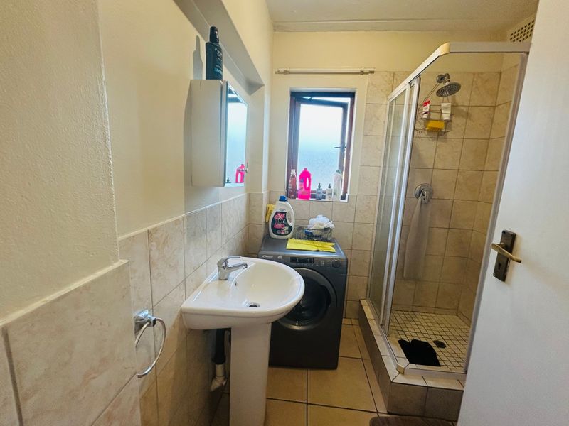Apartment Rental Monthly In Midrand - Photo 9