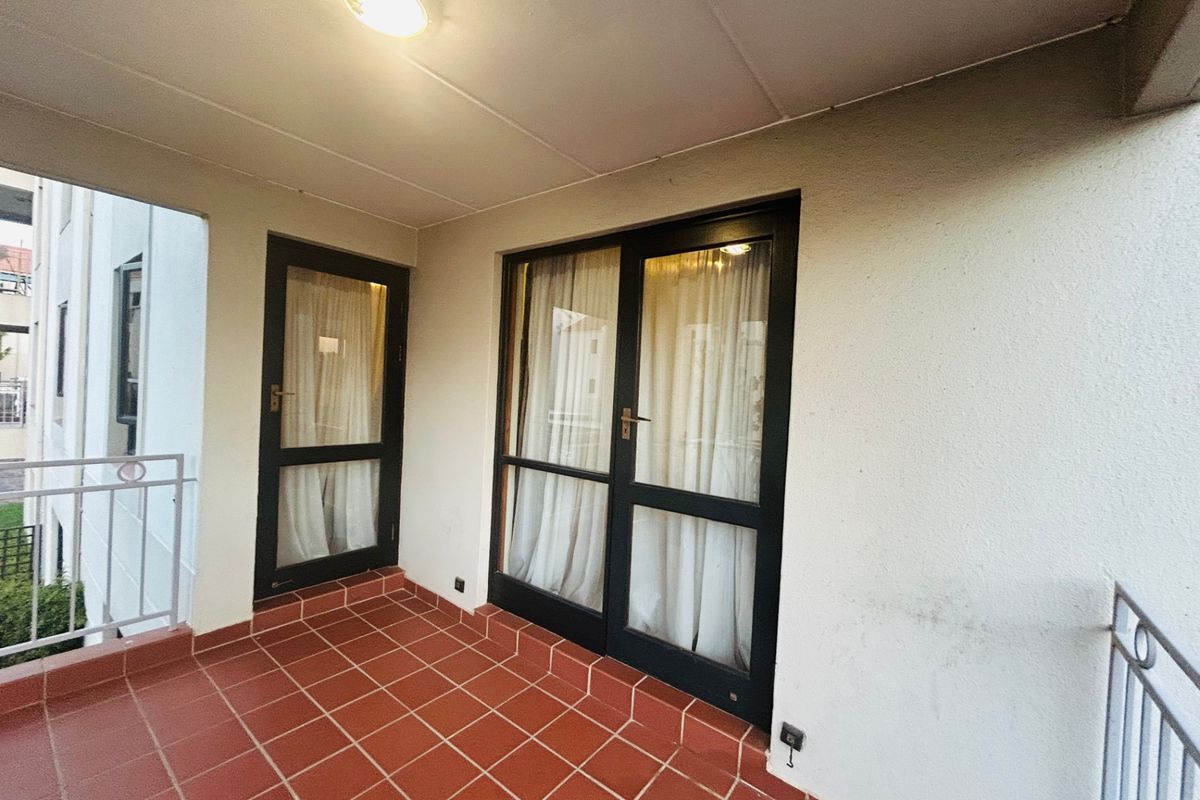Apartment Rental Monthly In Midrand - Photo 3