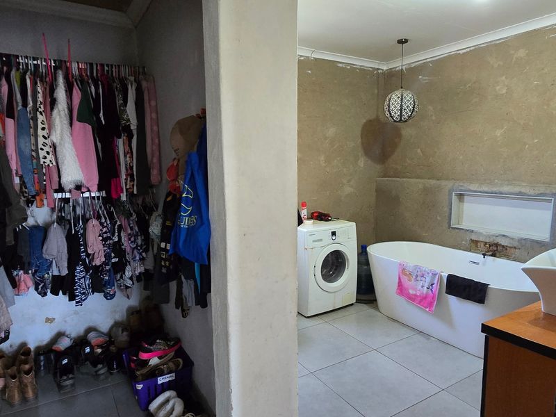 Farm For Sale In Benoni - Photo 8