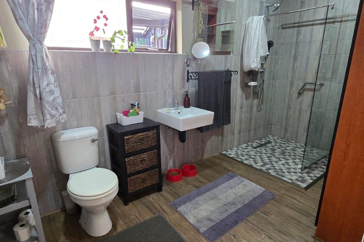 House For Sale In Brakpan - Photo 3
