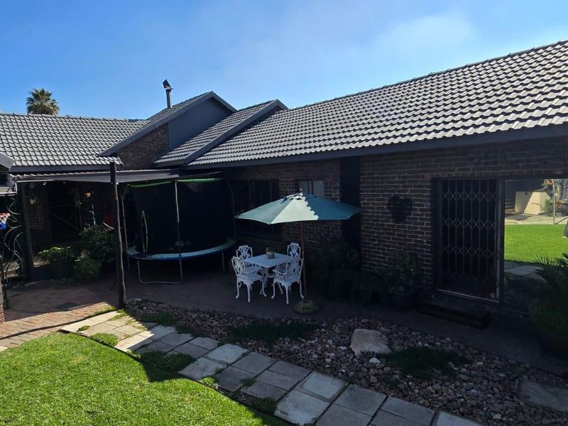 House For Sale In Brakpan - Photo 7
