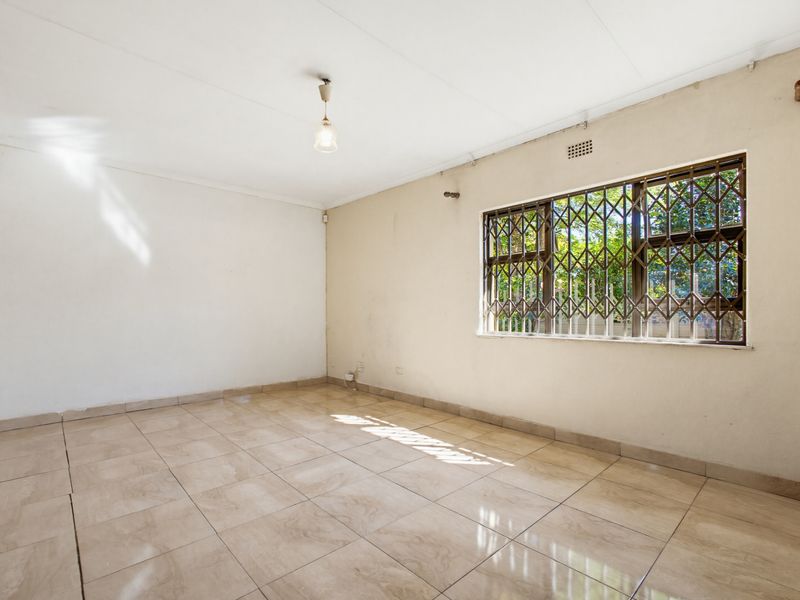 House For Sale In Benoni - Photo 6