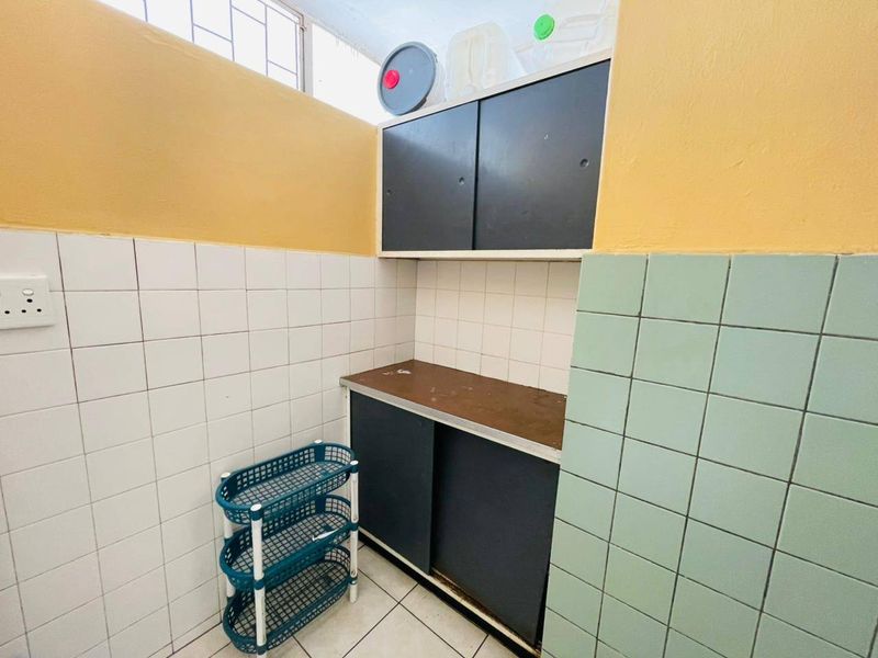 Apartment For Sale In Pretoria - Photo 2