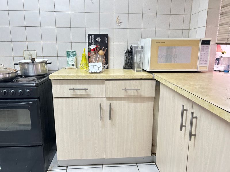 Apartment For Sale In Pretoria - Photo 4