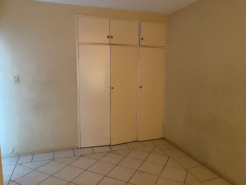 Apartment For Sale In Pretoria - Photo 7
