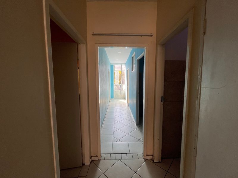 Apartment For Sale In Pretoria - Photo 6