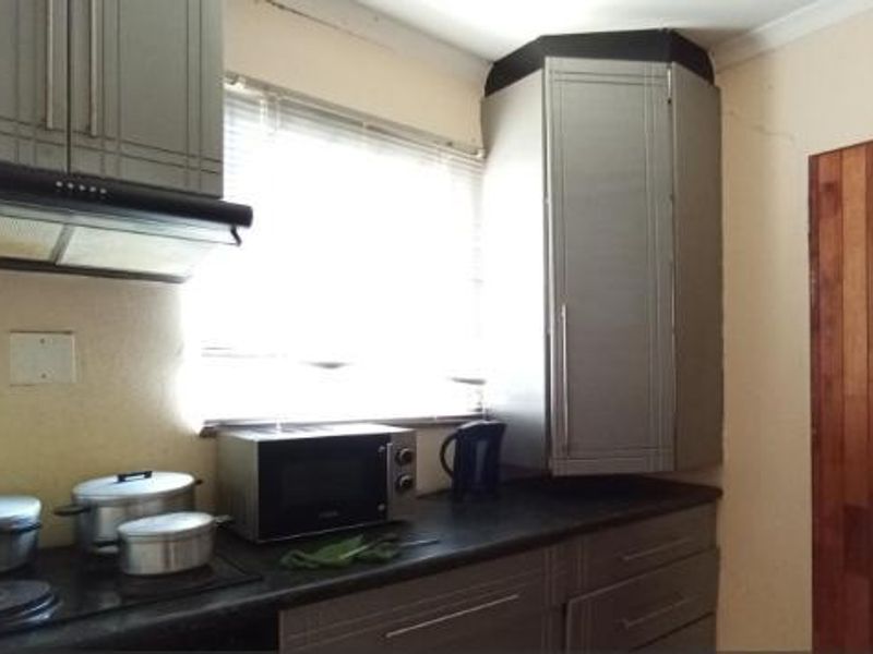 House For Sale In Roodepoort - Photo 2
