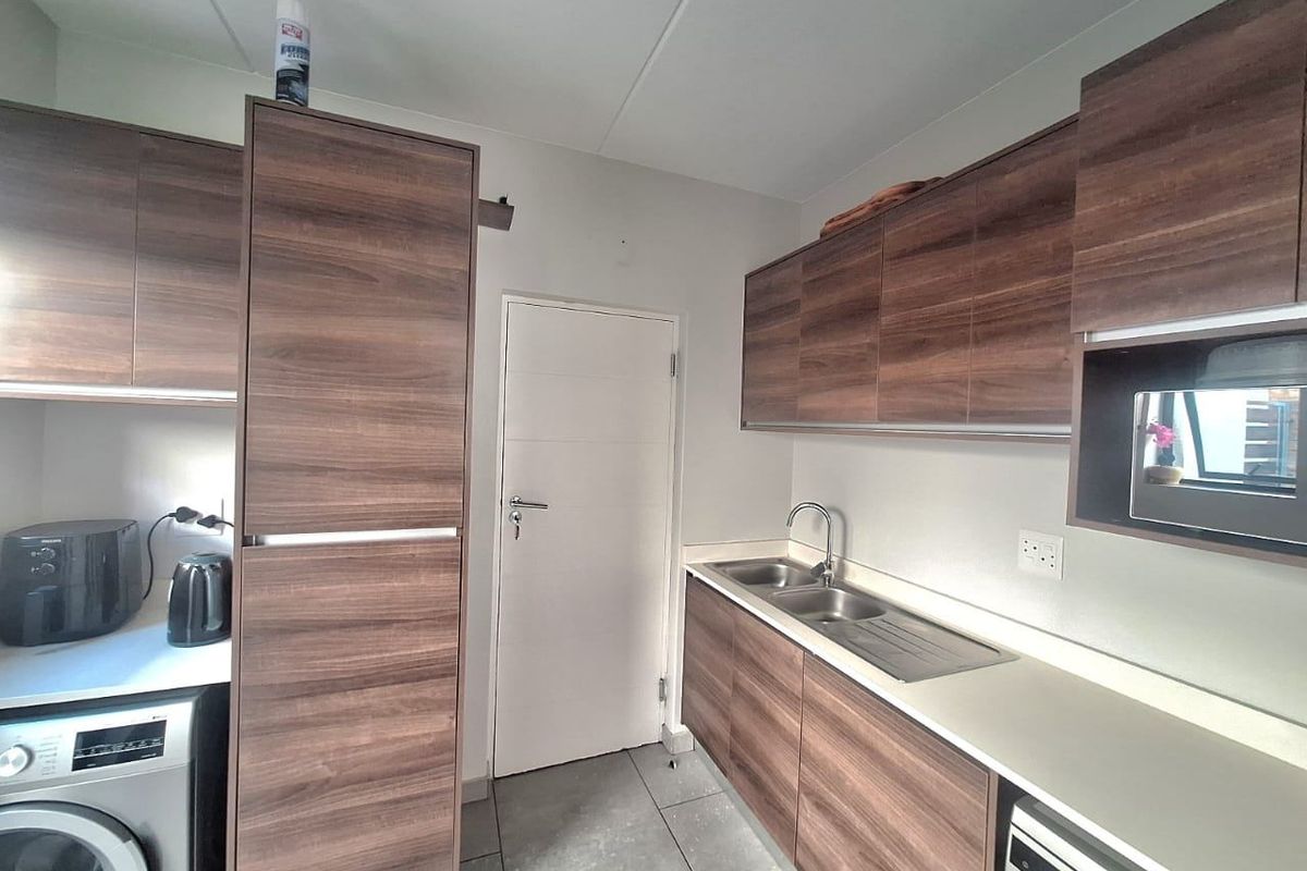 House For Sale In Midrand - Photo 5