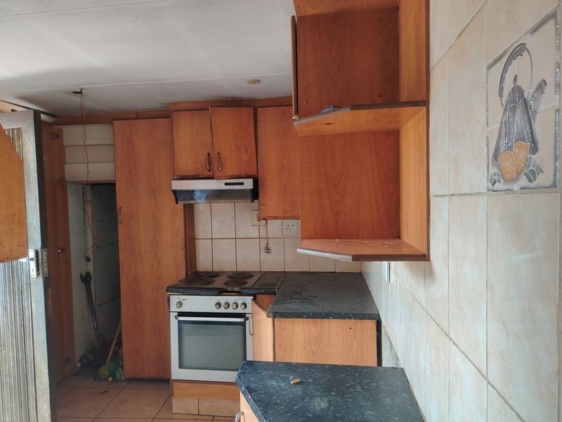 House For Sale In Nigel - Photo 4