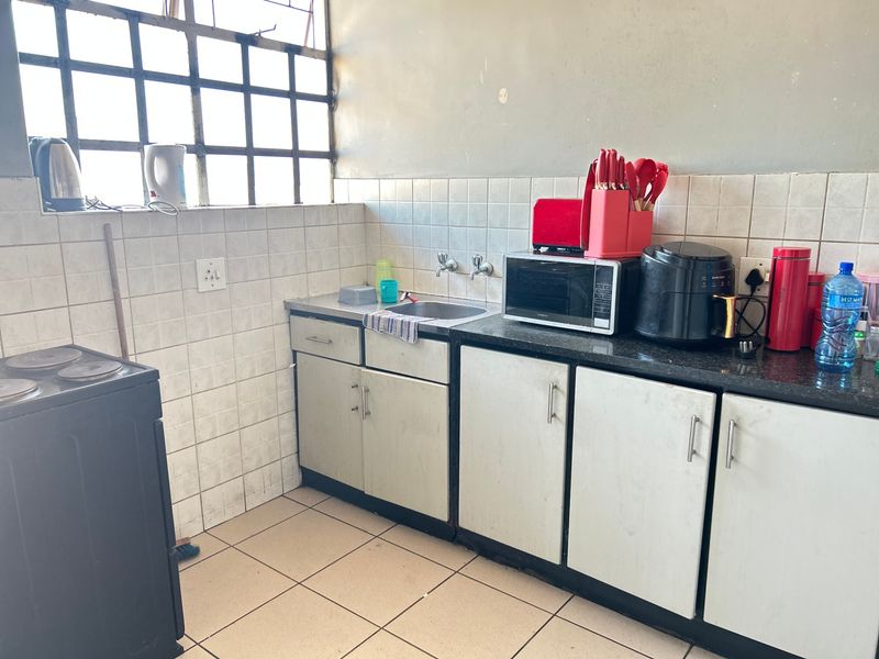 Apartment For Sale In Pretoria - Photo 4