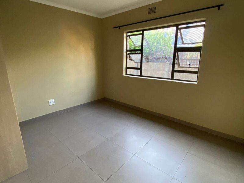 House Rental Monthly In Roodepoort - Photo 3