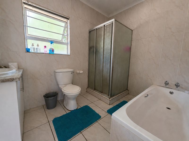 House For Sale In Margate - Photo 9