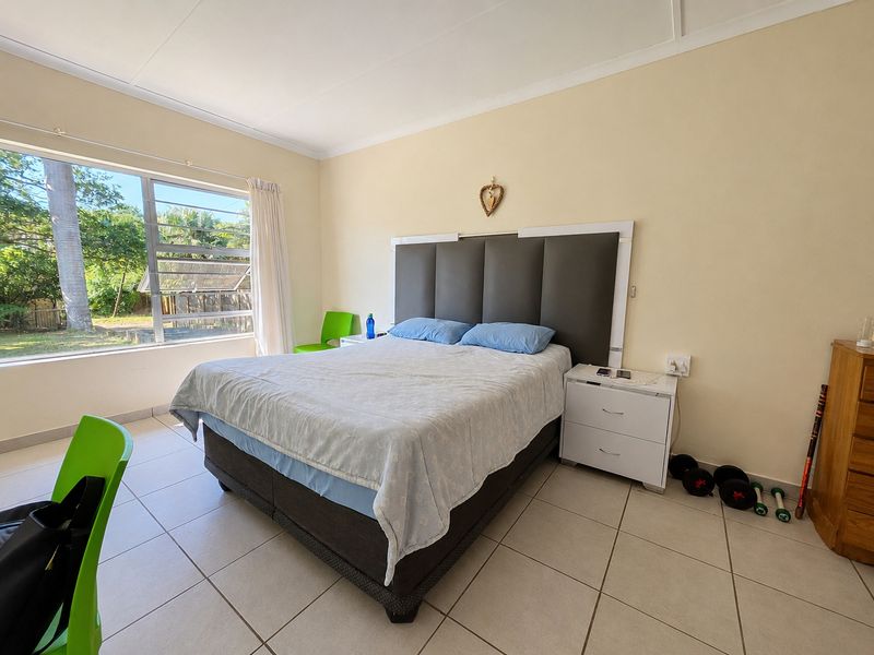 House For Sale In Margate - Photo 3