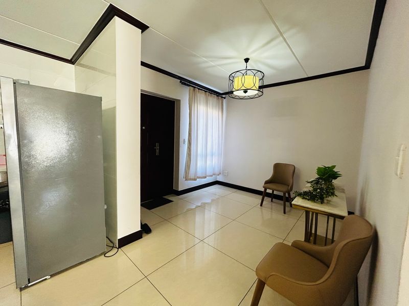 Townhouse Rental Monthly In Midrand - Photo 10