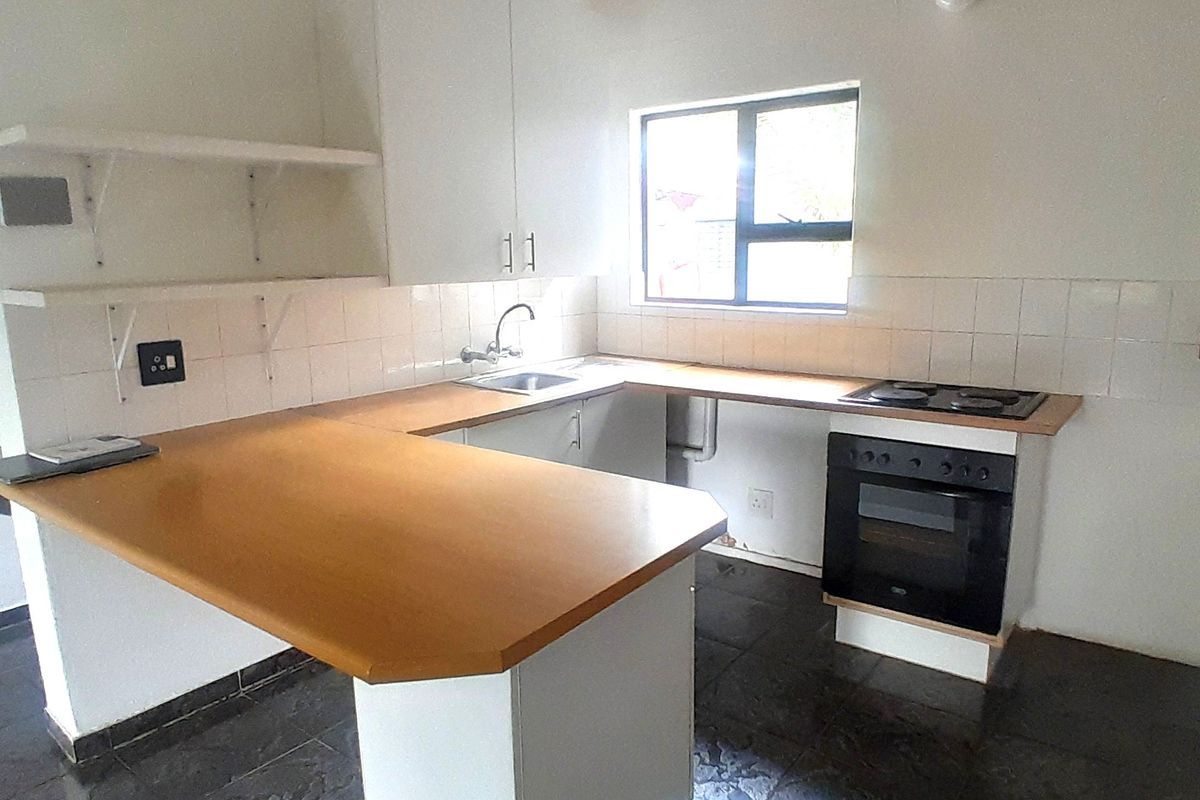 Apartment Rental Monthly In Sandton - Photo 2