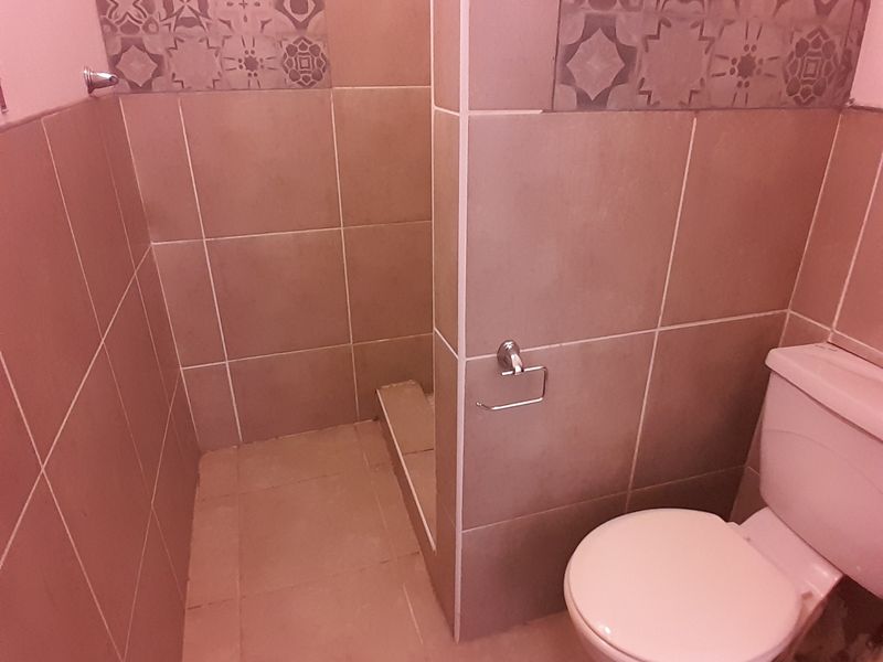 Apartment Rental Monthly In Sandton - Photo 10