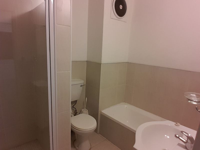 Apartment Rental Monthly In Sandton - Photo 9