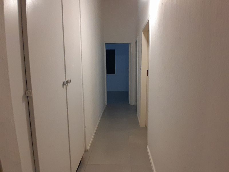 Apartment Rental Monthly In Sandton - Photo 8