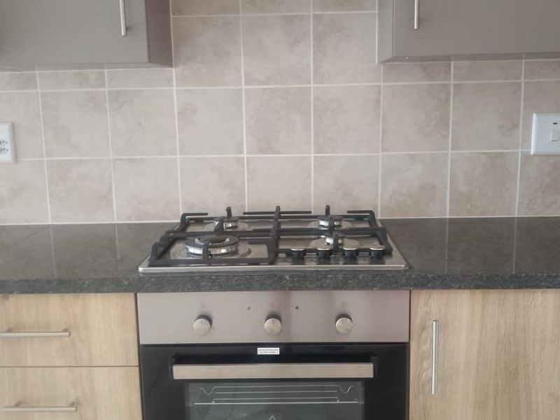 Apartment Rental Monthly In Boksburg - Photo 6