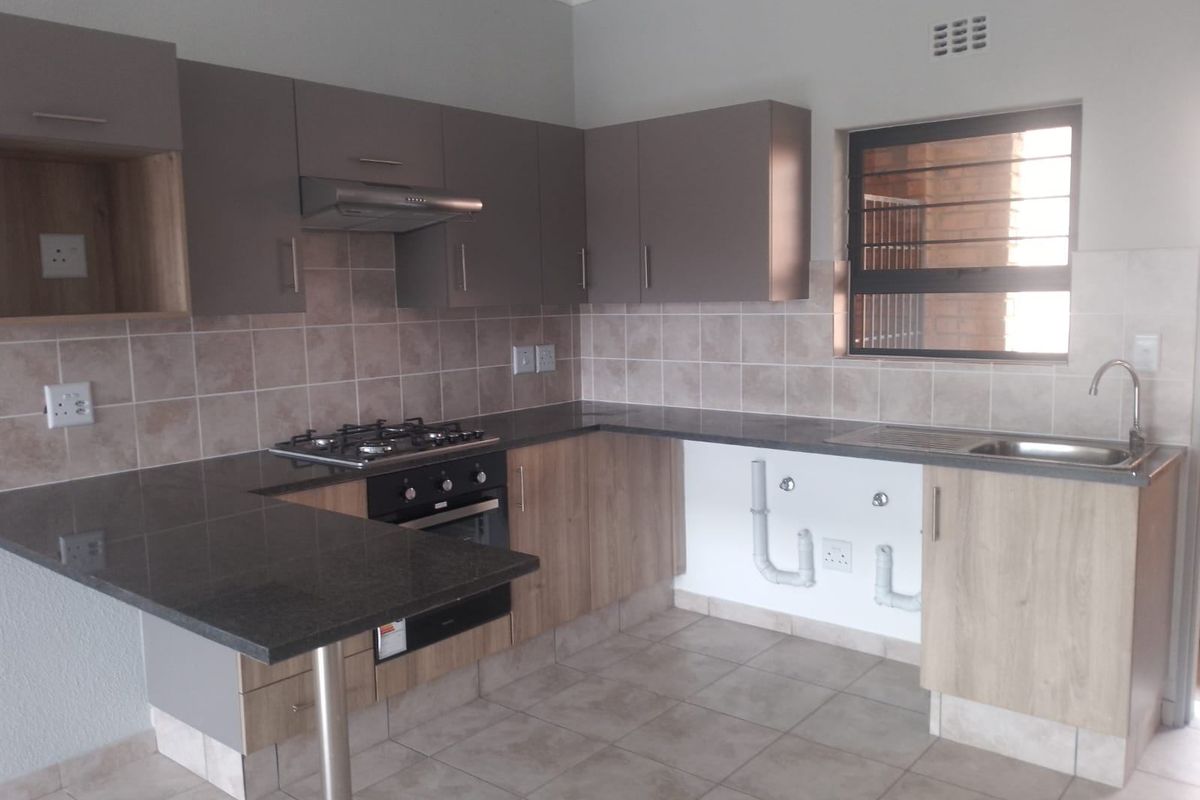 Apartment Rental Monthly In Boksburg - Photo 4