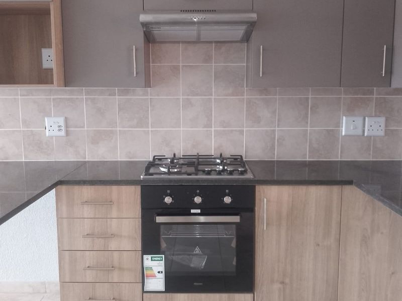 Apartment Rental Monthly In Boksburg - Photo 5