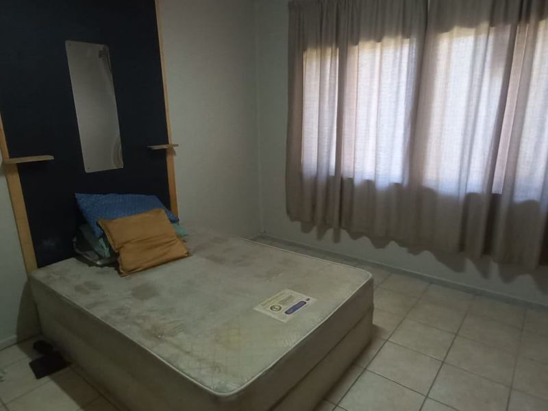 House For Sale In Margate - Photo 9
