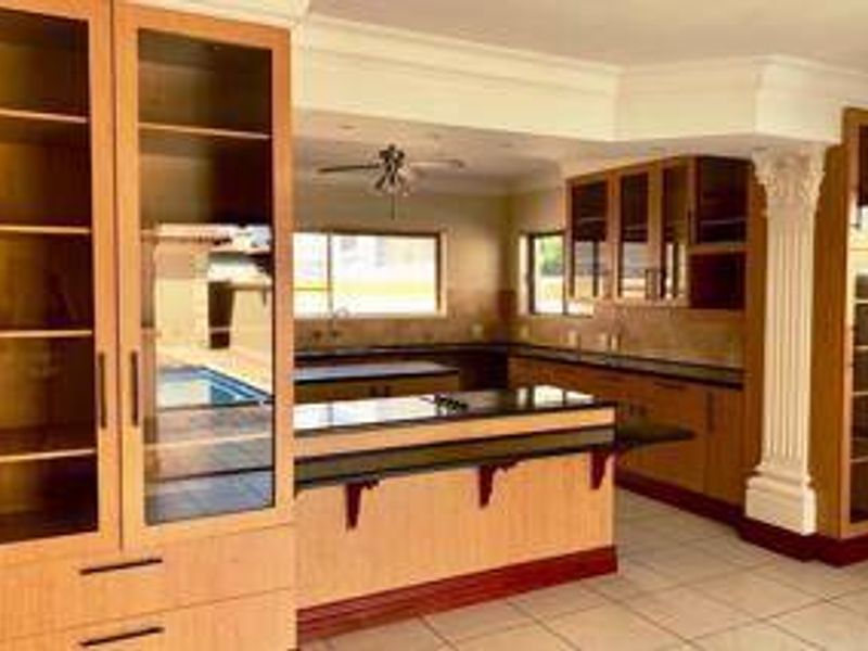 Cluster Rental Monthly In Roodepoort - Photo 9