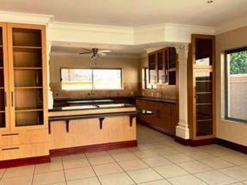 Cluster Rental Monthly In Roodepoort - Photo 8