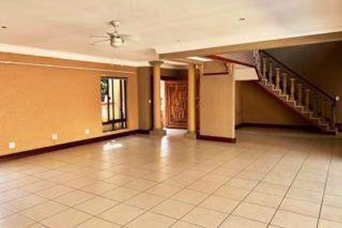 Cluster Rental Monthly In Roodepoort - Photo 3