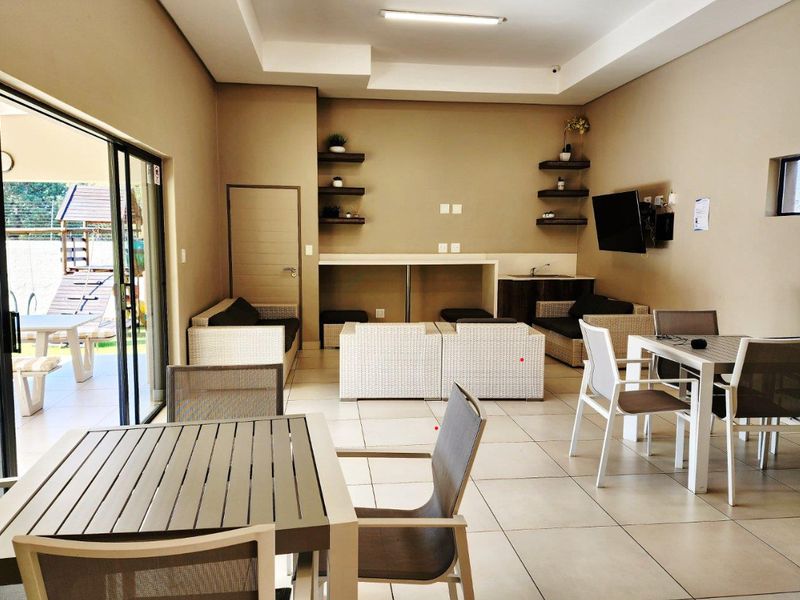 Apartment Rental Monthly In Midrand - Photo 10