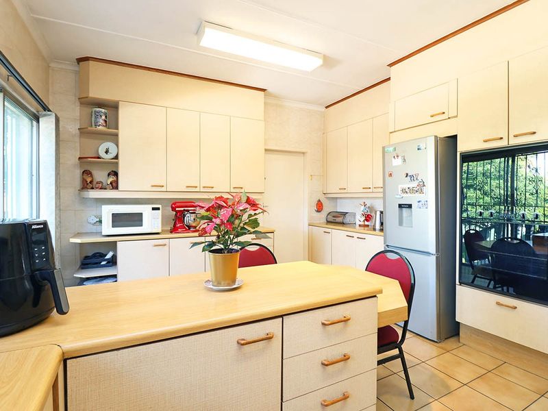 House For Sale In Johannesburg - Photo 5