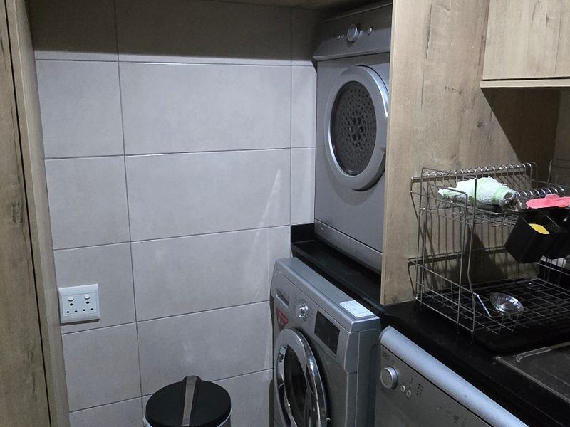 House For Sale In Benoni - Photo 8