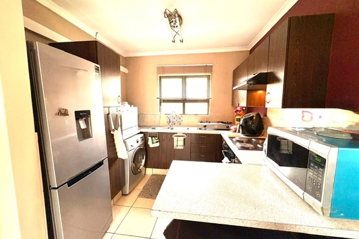 House For Sale In Midrand - Photo 4