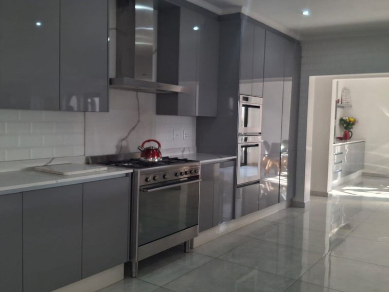 House For Sale In Walkerville - Photo 10