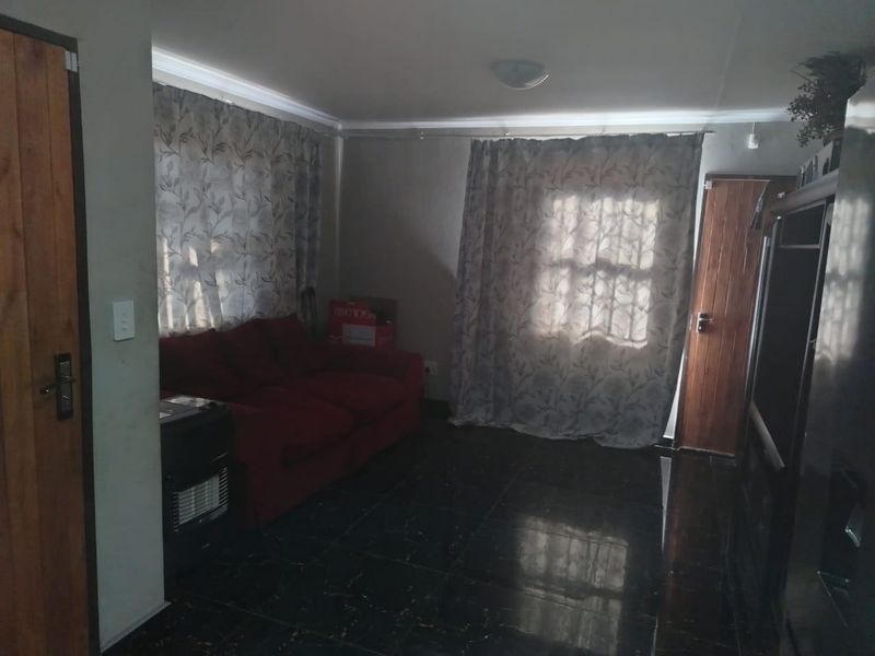 House For Sale In Boksburg - Photo 1