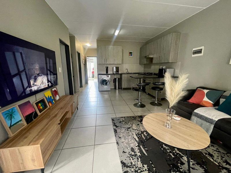 Apartment For Sale In Midrand - Photo 3