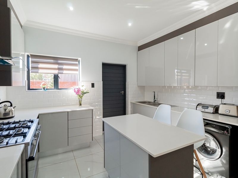 House For Sale In Centurion - Photo 6