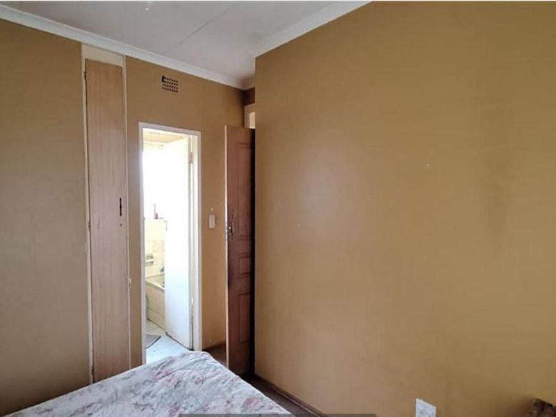House For Sale In Benoni - Photo 9