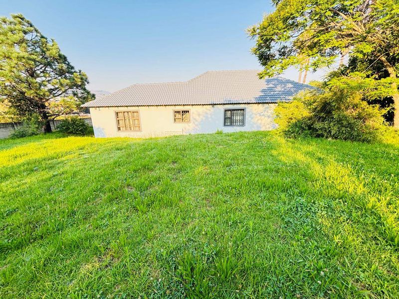 House For Sale In Roodepoort - Photo 3