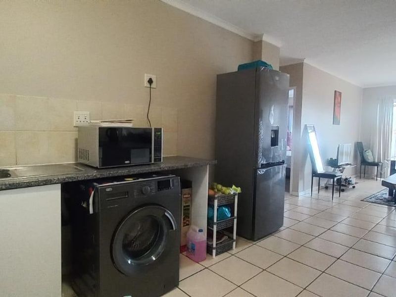 Apartment For Sale In Centurion - Photo 9