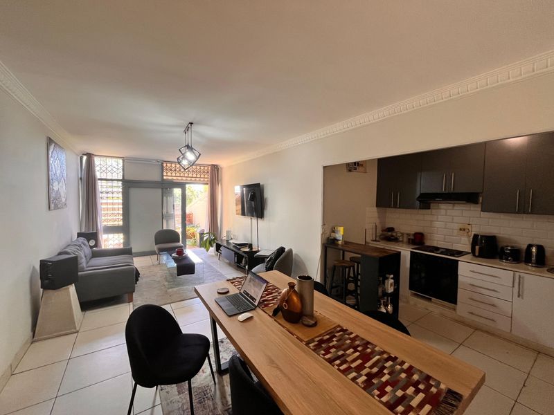 Apartment For Sale In Durban - Photo 3