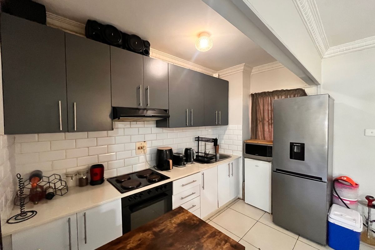 Apartment For Sale In Durban - Photo 4