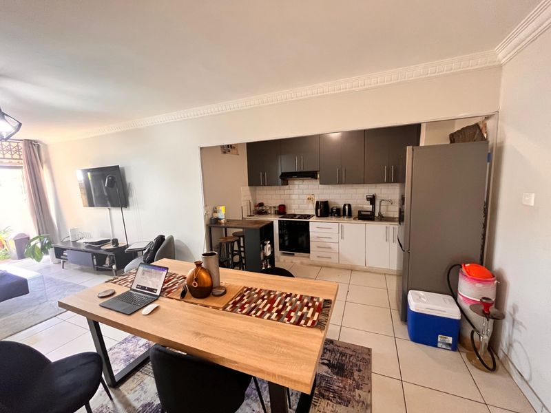Apartment For Sale In Durban - Photo 2