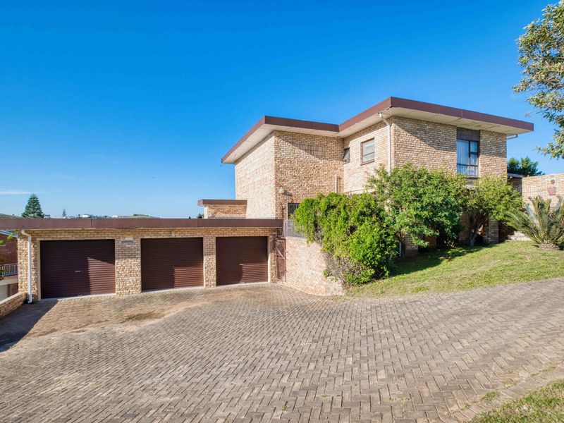 House For Sale In Port Elizabeth - Photo 3