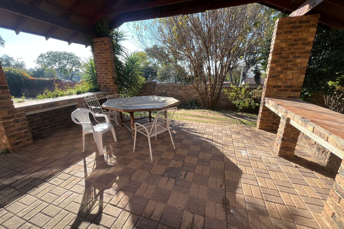 Apartment Rental Monthly In Sandton - Photo 5